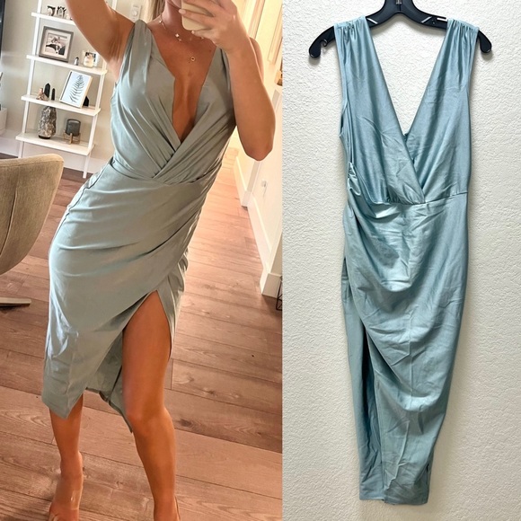 Fashion Nova Every Occasion Dress Sky Blue BNWT - Picture 1 of 3